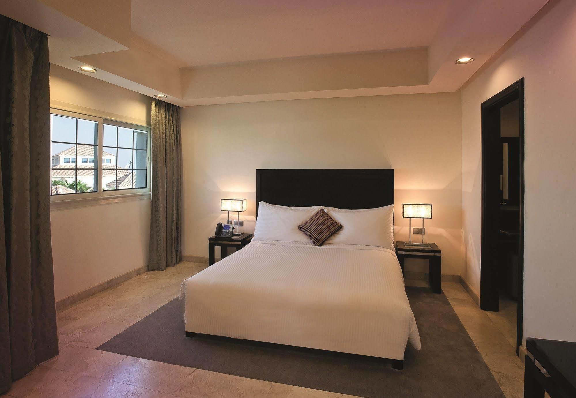 Moevenpick Resort