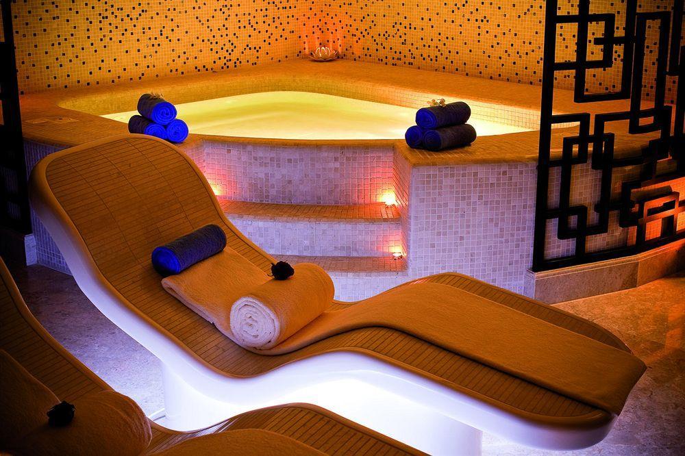 شاطئ موفنبيك منتجع 5*