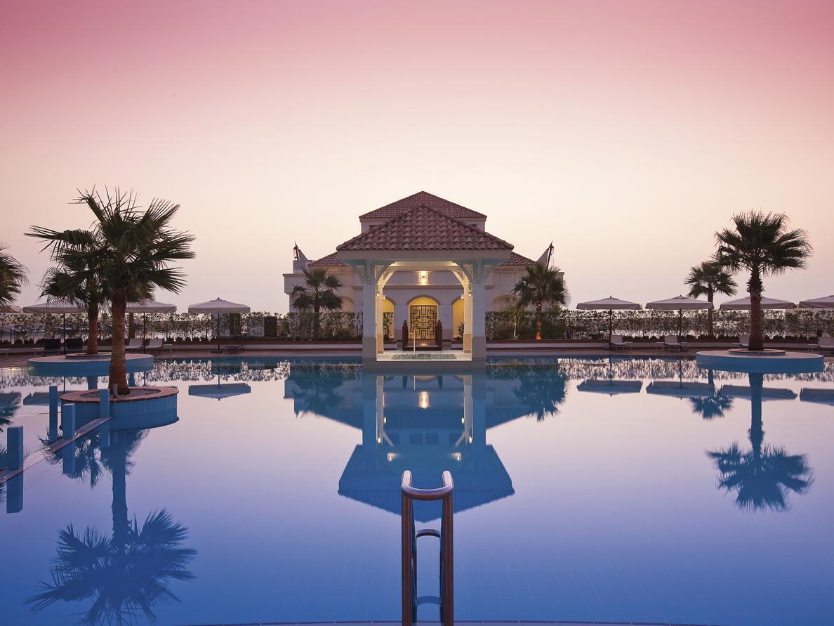 شاطئ موفنبيك 5* الخبر